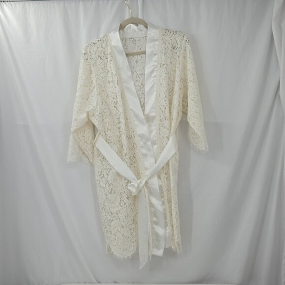 Weddingstar Lace Kimono Short Robe With Belt Can Be Used As Coverup Size S/M - Picture 2 of 12